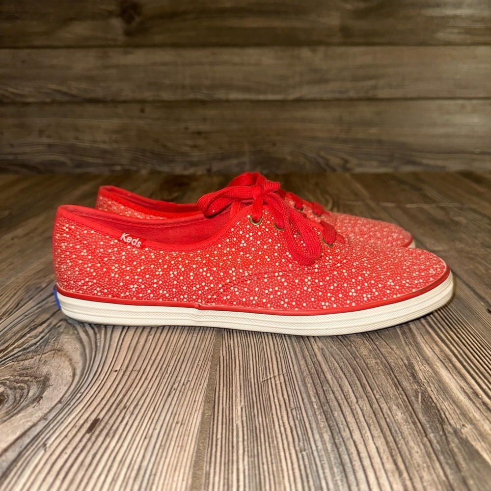 Keds Red and White Dots Sneakers Red Laces Spring Summer Red White Blue Size 7.5